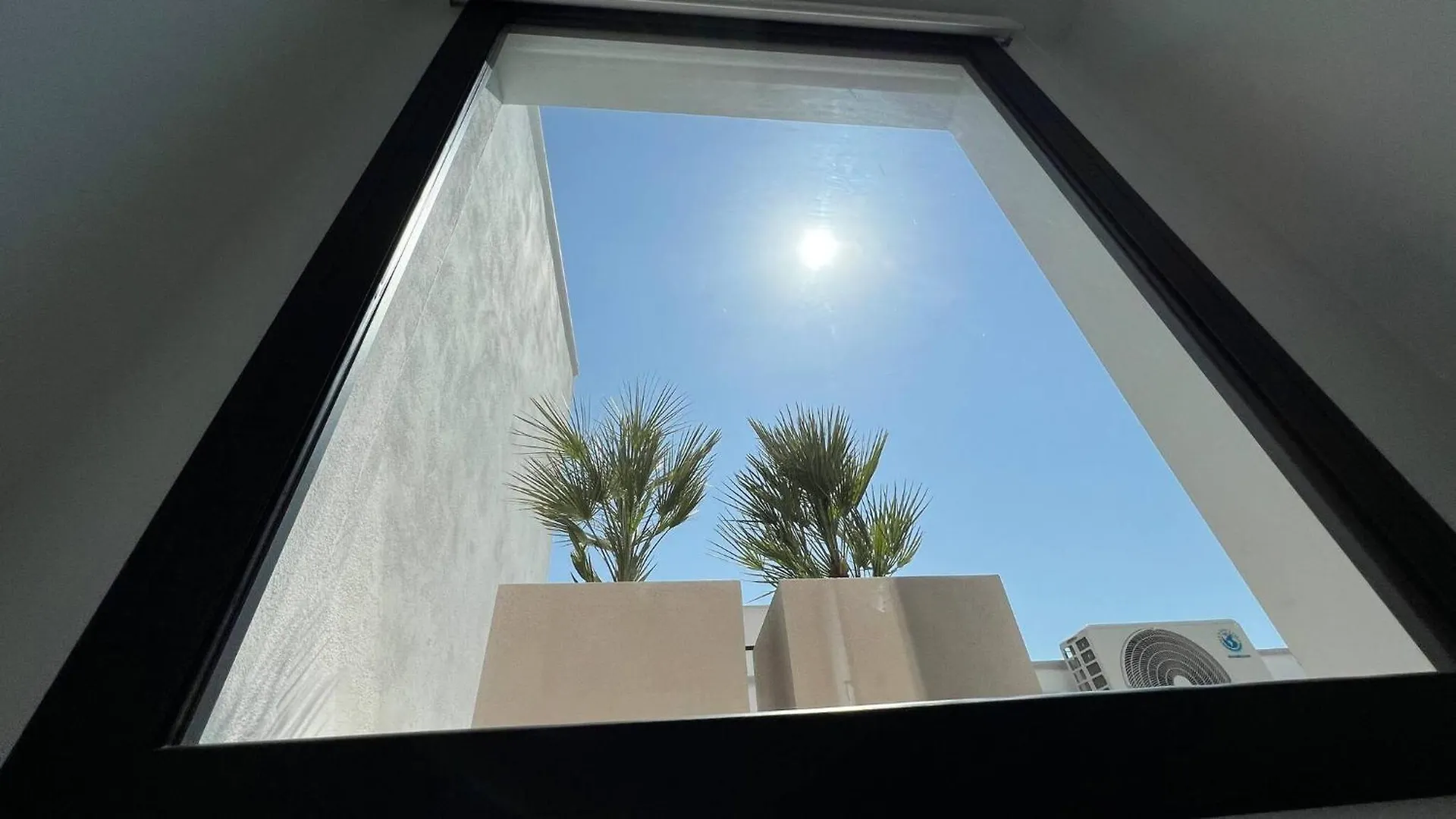 בית נופש Villa Moderna Con Piscina Y Vistas Al Canal En Roses Av-44