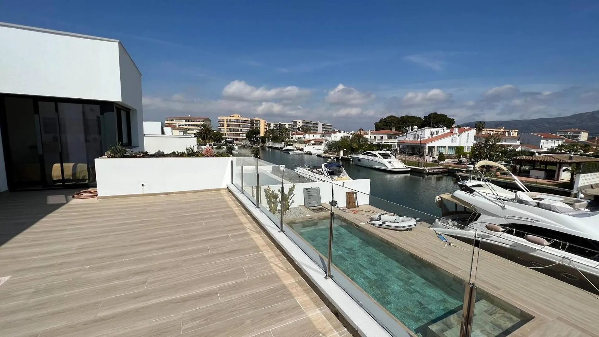 度假居 Villa Moderna Con Piscina Y Vistas Al Canal En Roses Av-44