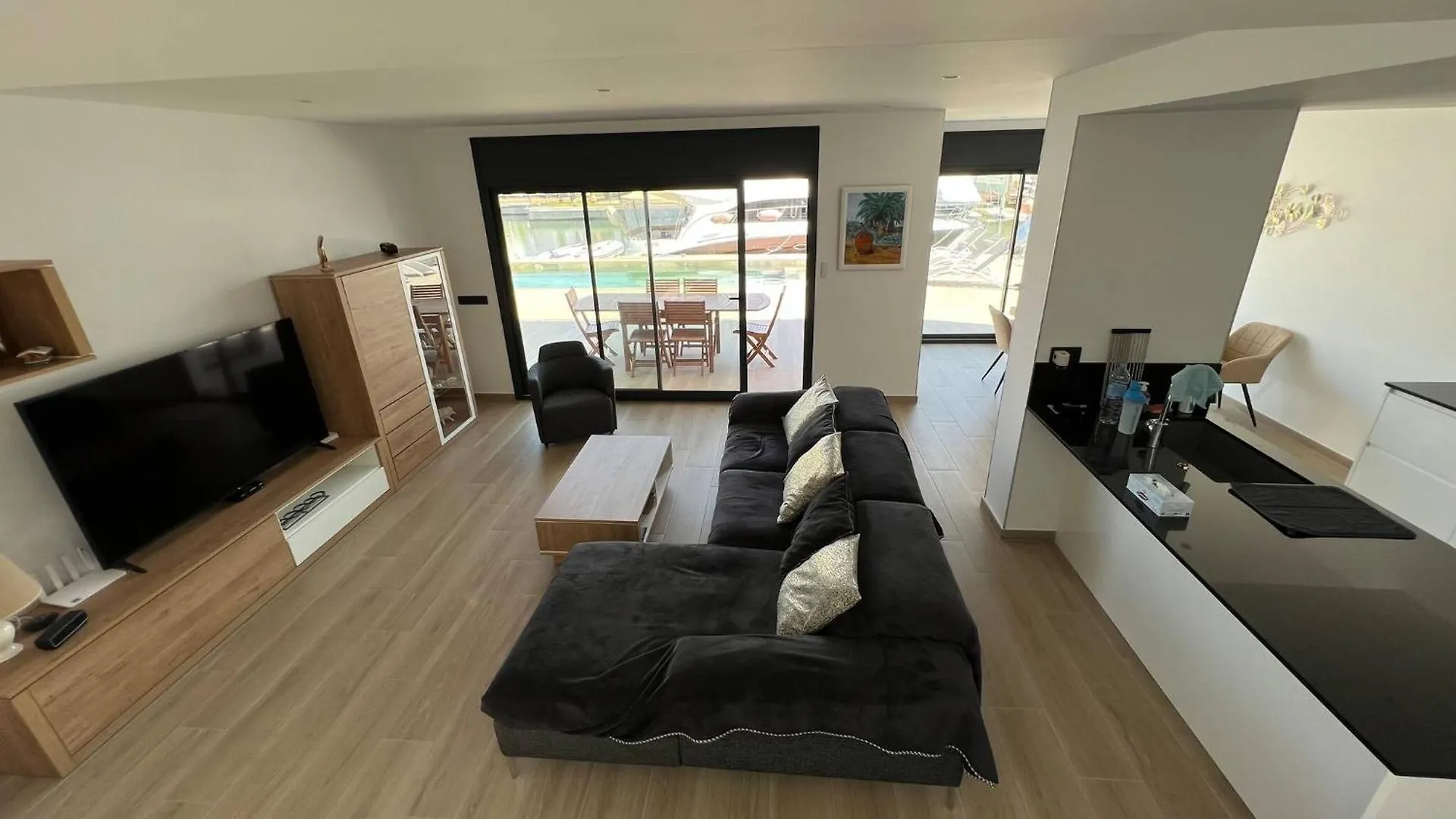 בית נופש Villa Moderna Con Piscina Y Vistas Al Canal En Roses Av-44